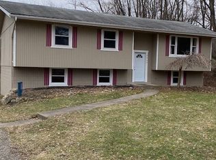 2868 Pressler Rd, Uniontown, OH 44685