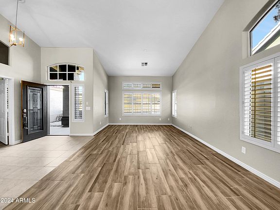 5th image of 15007 S FOXTAIL Lane