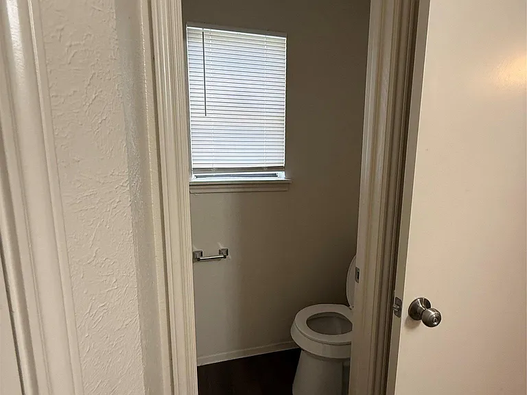 2712 Cameron Loop — Photo 14