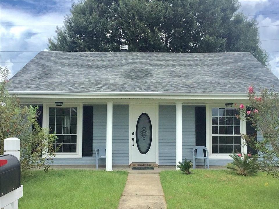 1st image of 3212 Bradbury Dr