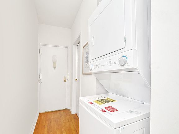 4th image of 66 W 109th St APT 34