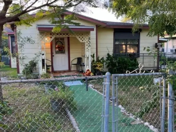 635 Villa Verde Dr, Brownsville, TX 78521