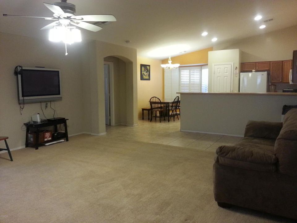 1st image of 1583 E Gabrilla Dr