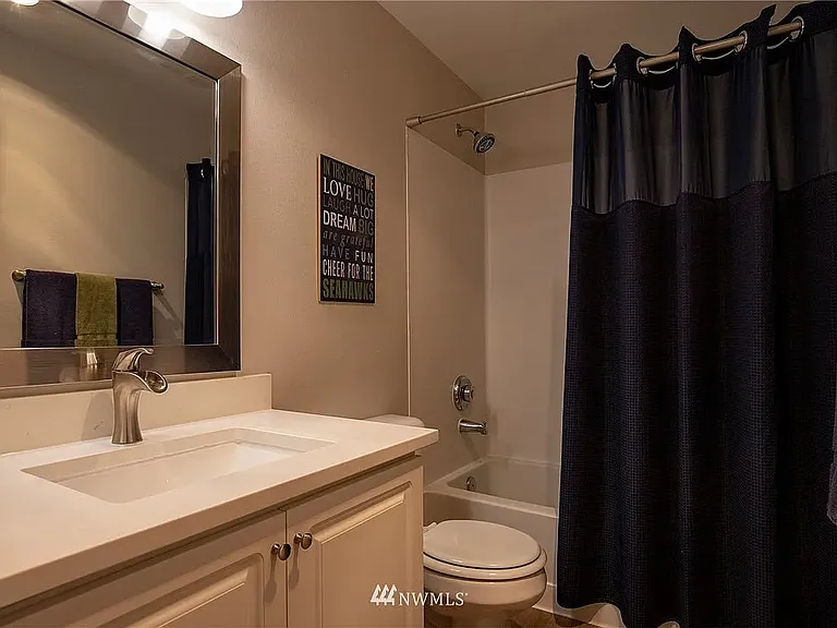 6811 SE Cougar Mountain Way — Photo 6