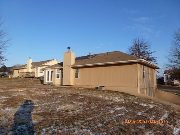 2nd image of 709 Nelson Dr
