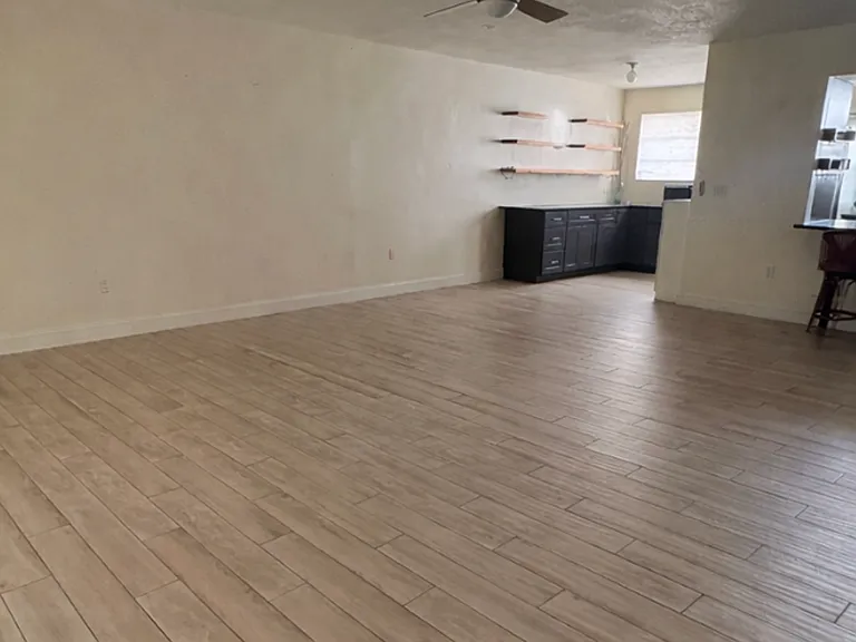 7294 Gary Ave — Photo 3