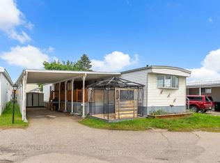 3223 83rd St NW #433, Calgary, AB T3B5N1