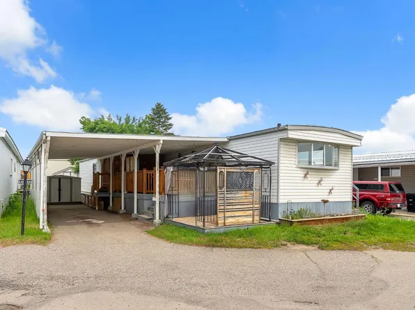 3223 83rd St NW #433, Calgary, AB T3B 5N1