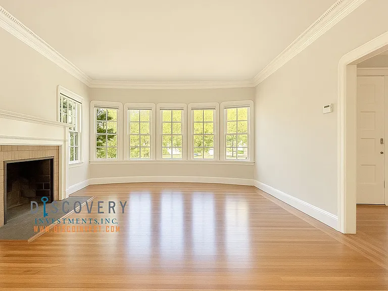 6301 Broadway Ter — Photo 4
