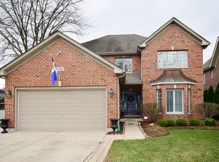 772 S Colfax Ave, Elmhurst, IL 60126