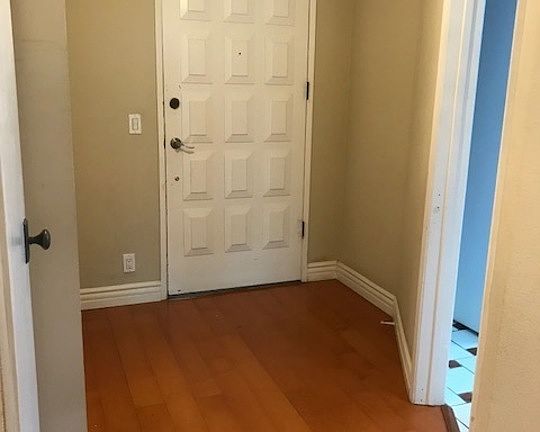 2nd image of 1131 12th St APT 205