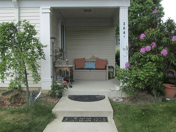 3rd image of 364 Old Nassau Rd #C