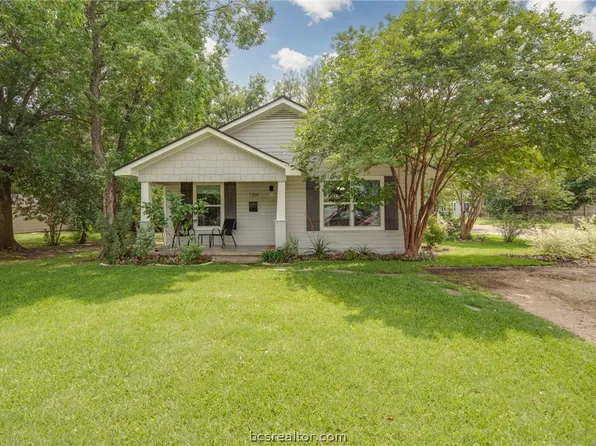 1201 E 30th St, Bryan, TX 77802