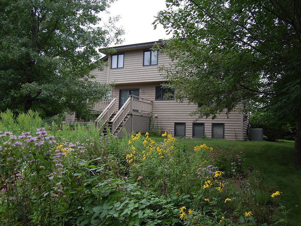 2nd image of 1019 Leeward Ave N