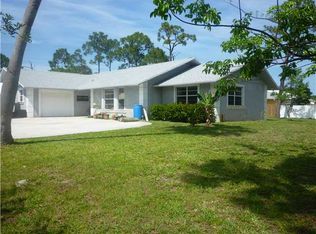 1707 NE Sottong Ave, Jensen Beach, FL 34957