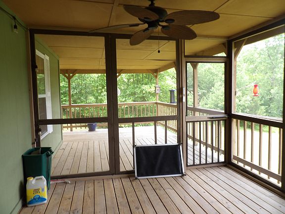 5th image of 716 Fern Hill Rd