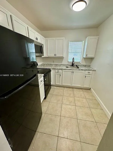Building Photo - 4160 NW 21st St #150-A