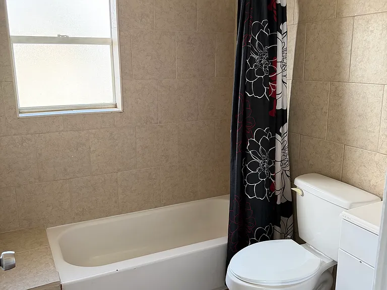 413 E Michigan St #2 — Photo 16
