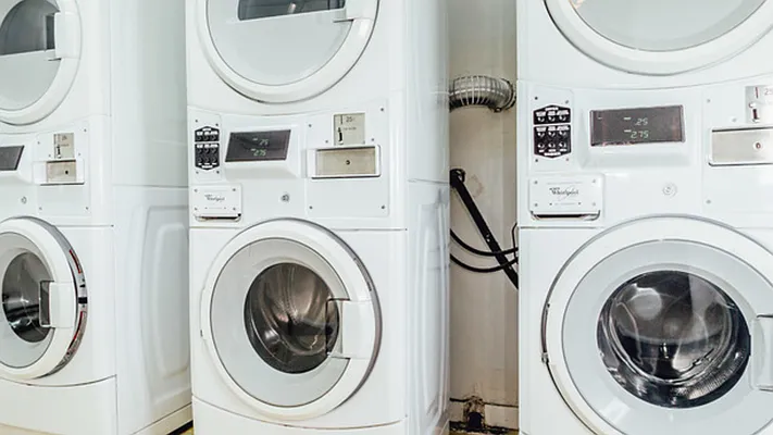 Rented by Nooklyn NYC LLC | media 16