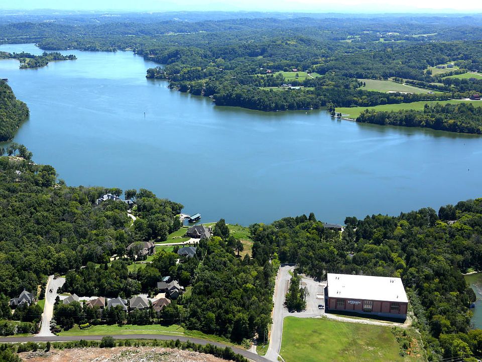 1st image of 910 Osprey Point Ln