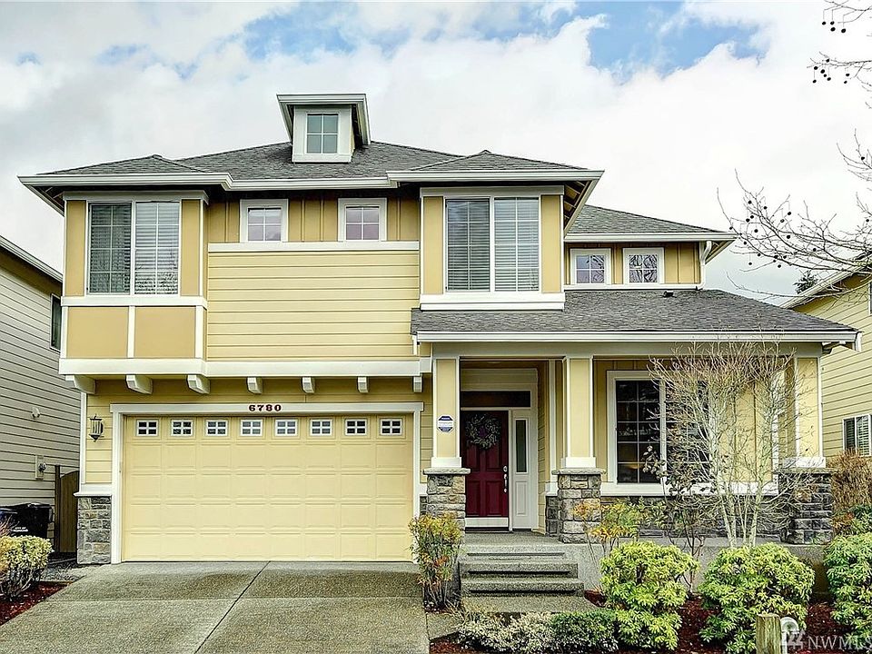 1st image of 6780 194th Pl NE