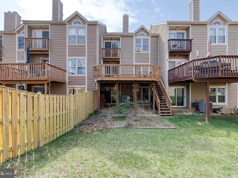 5933 Cedar Fern Ct — Photo 18