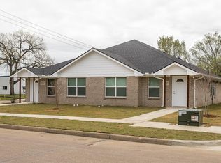 1010 Biloxi Dr, Ennis, TX 75119