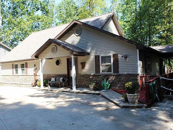 2nd image of 670 Parkview Dr