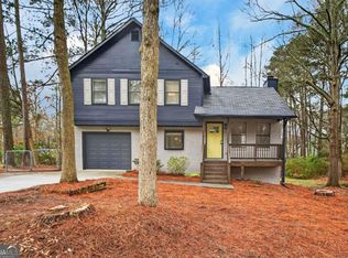 6537 River Glen Dr, Riverdale, GA