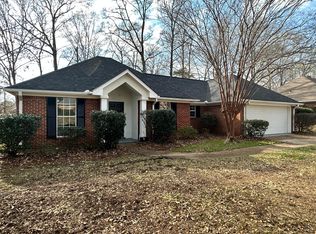 112 Afton Dr, Brandon, MS 39042