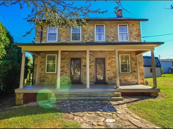 5307 Vera Cruz Rd #2, Emmaus, PA 18049