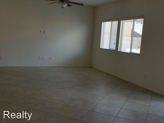 4th image of 8381 Spanish Creek Ct