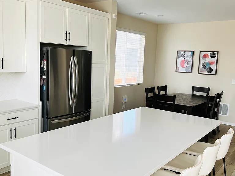 48 N Edge Cliff St — Photo 5