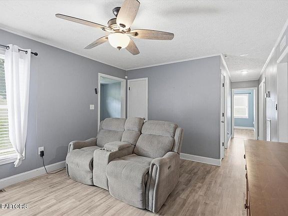 5th image of 1847 Nandina Dr