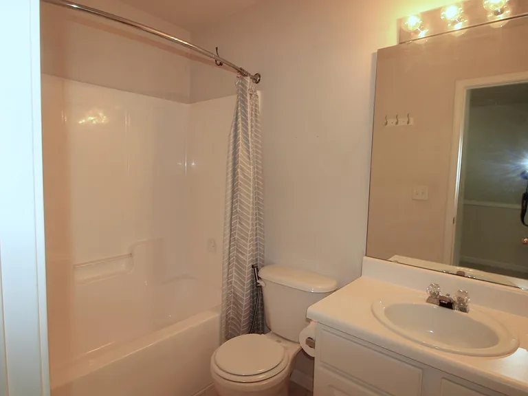 104 Hickory Meadow Cir — Photo 14