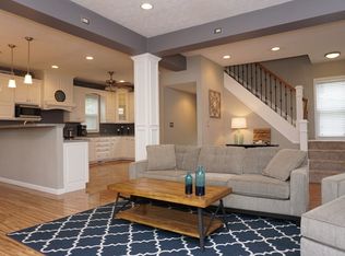 203 E Patton St, Paxton, IL 60957