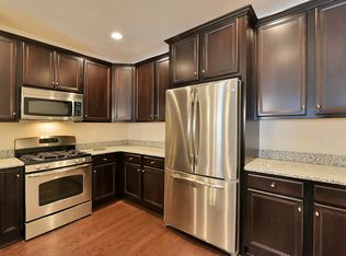 1207 Brook Hollow Dr, Whippany, NJ 07981