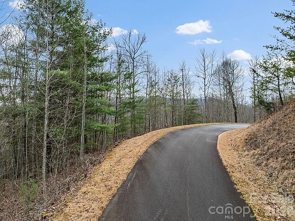 3rd image of 400 Pine Cone Trail Trl #20