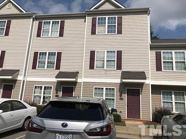 2nd image of 21 Red Ln