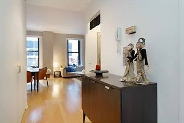 Rented by Douglas Elliman | media 20