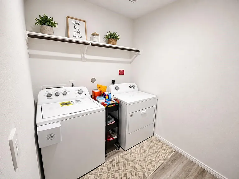 4243 Brinkworth Dr — Photo 10