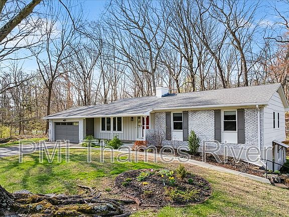 2nd image of 16 Cherry Hill Rd