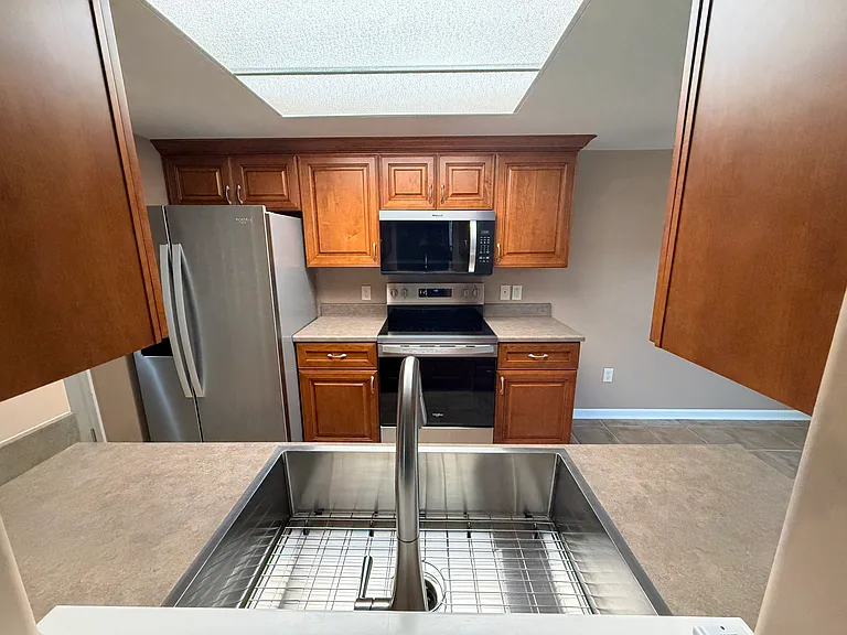 10039 Oak Trail Rd — Photo 11