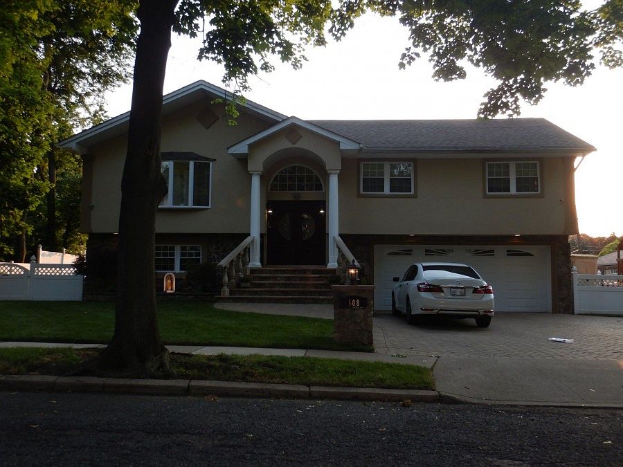1st image of 108 California Ave