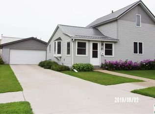 811 Avenue H, Hawarden, IA 51023