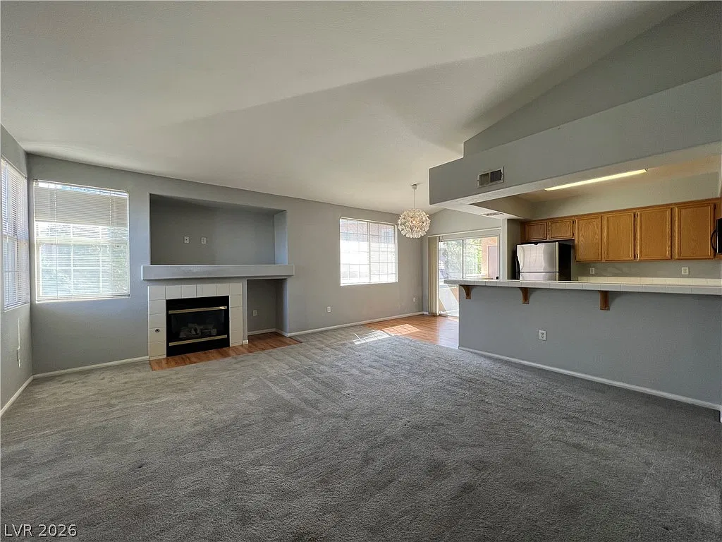 2 bed, 2.0 bath, 1254 sqft, $1,700 — Photo 2