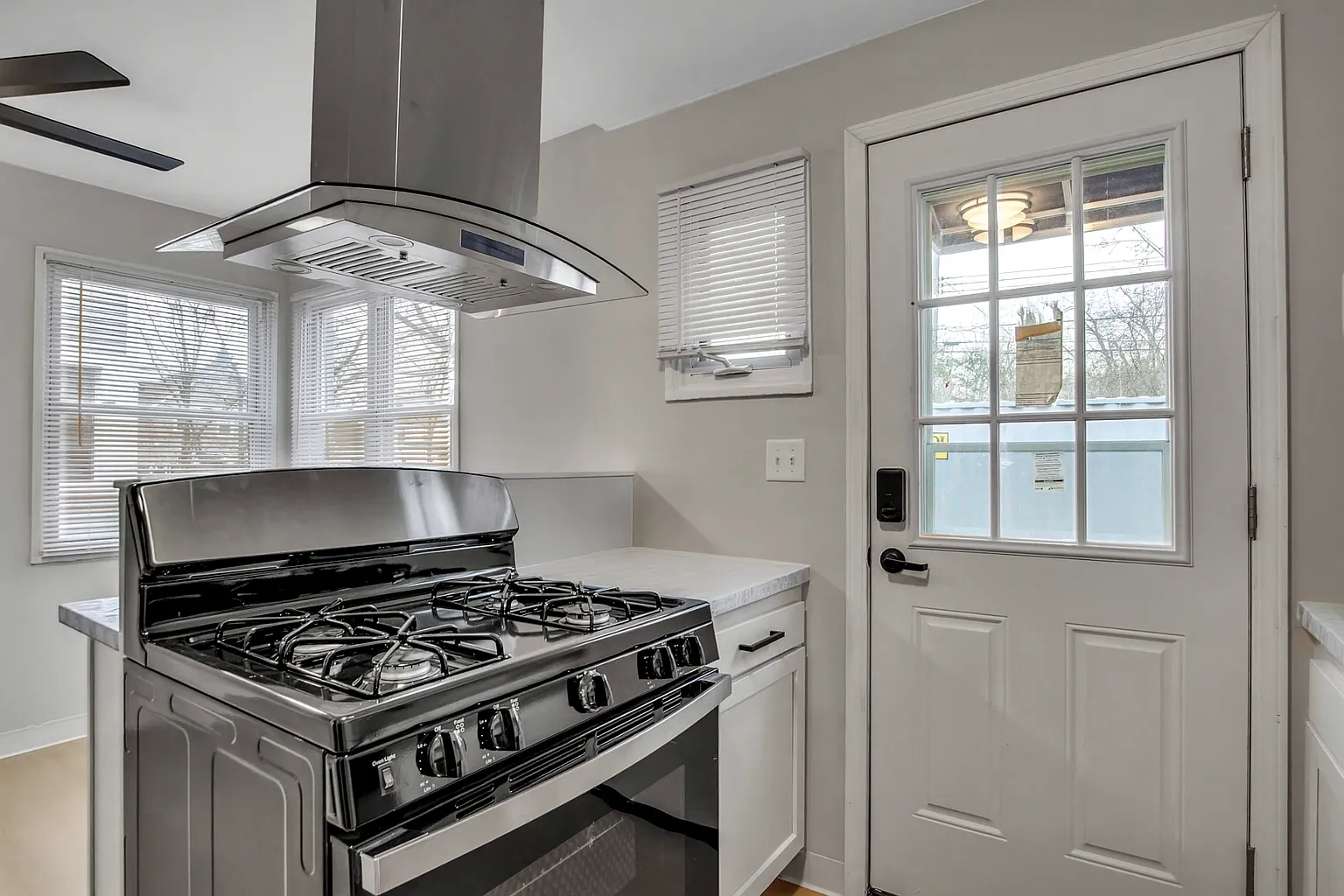 Amherst Townhomes — Photo 4