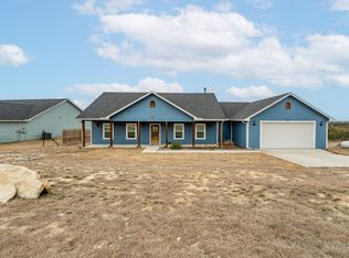 3860 Beacon Lake Dr, Bluff Dale, TX 76433