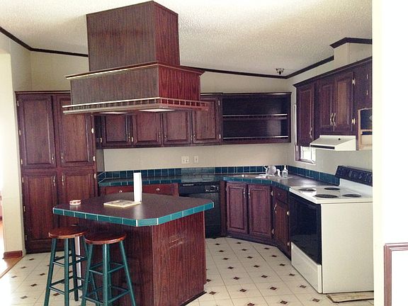 3rd image of 6049 Nobie Ln