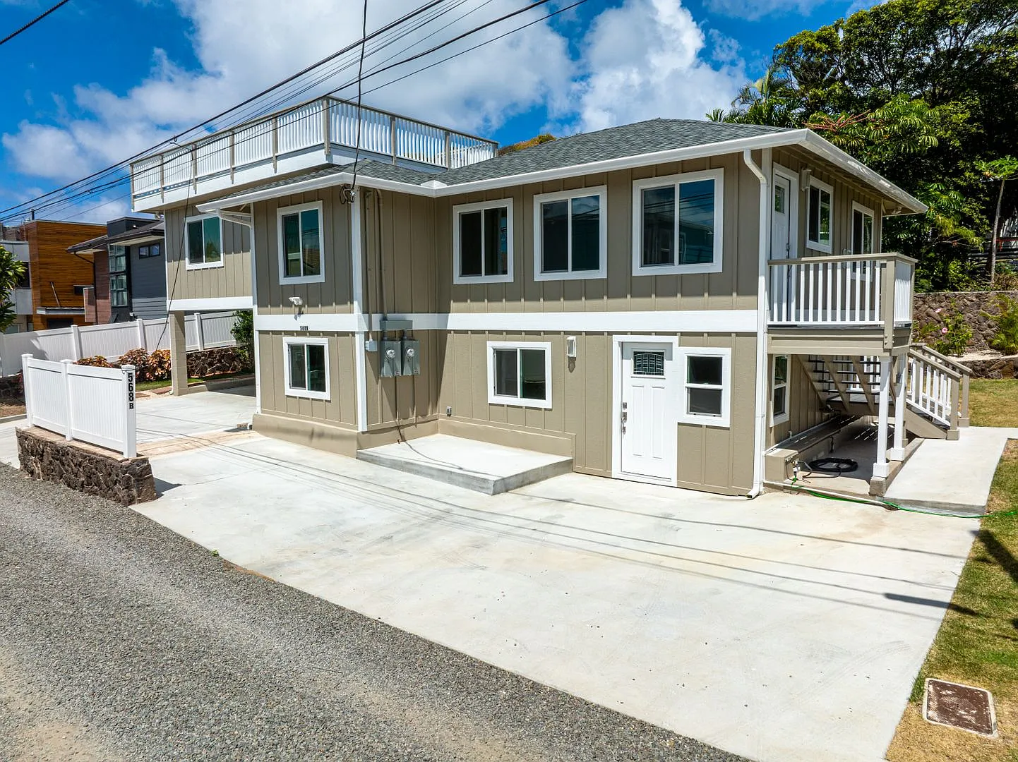 4 bedroom 2 bath home, approx 1500 sq ft. with 4 car parking. — Photo 4